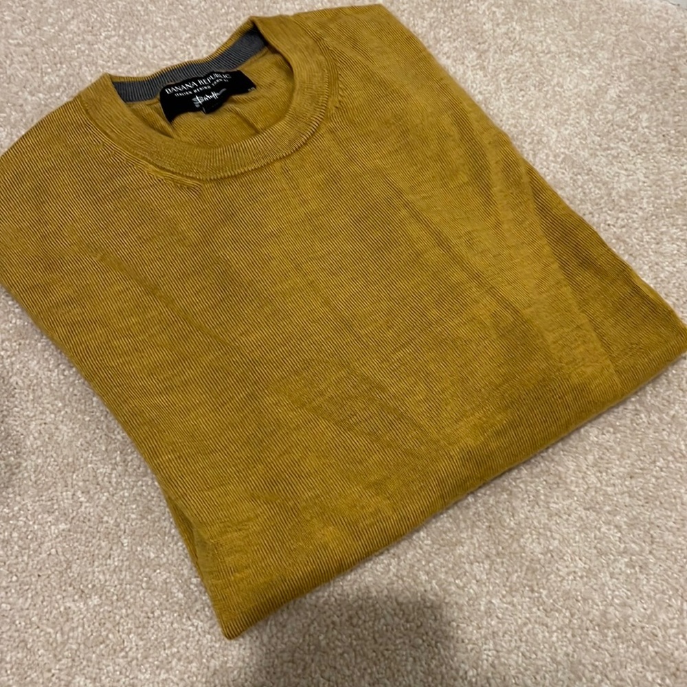 Banana Republic mens sweater